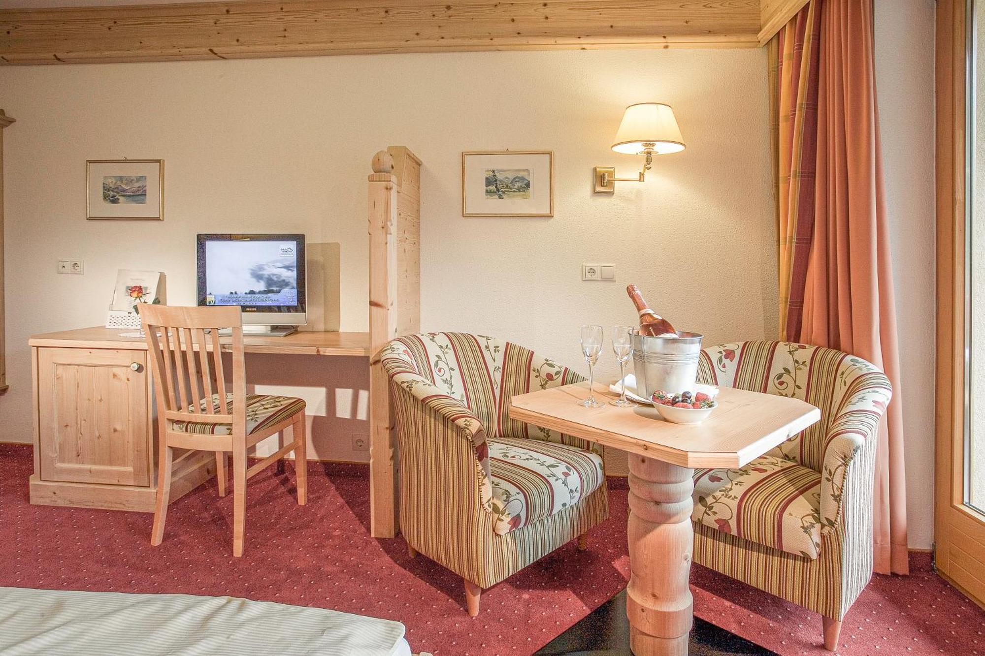 Alpenhotel Tirolerhof Gerlos Bilik gambar