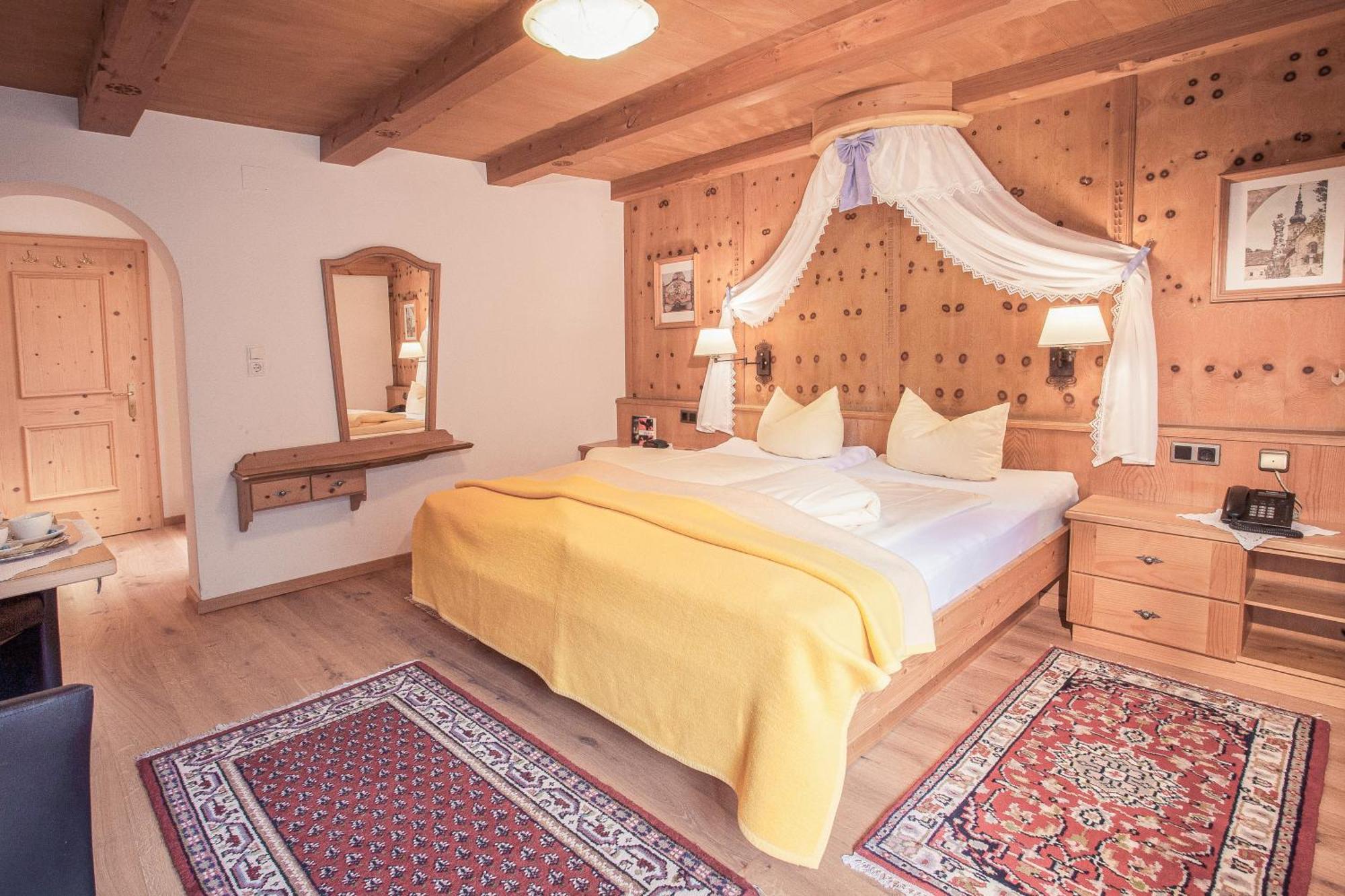 Alpenhotel Tirolerhof Gerlos Bilik gambar